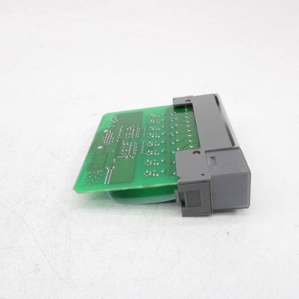 ALLEN BRADLEY 1746-IB8 SER. A 10-30VDC NSMP