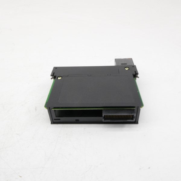 ALLEN BRADLEY 1756-OA16I SER. A F/W 2.1 24VDC REV. A01 NSMP