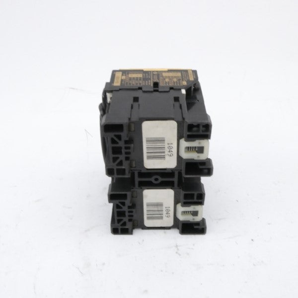 ALLEN BRADLEY 104-A09ND3 SER. B 110/120V 9A (YELLOW) NSNP
