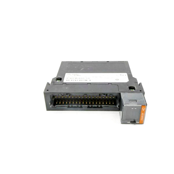 ALLEN BRADLEY 1756-OA16I SER. A F/W 2.1 24VDC REV. K01 NSNP