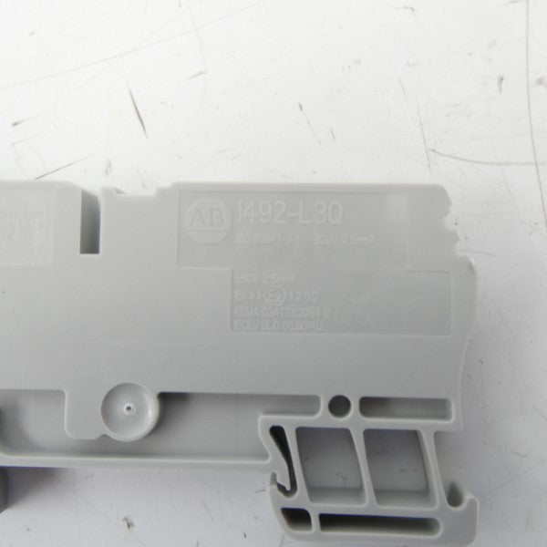 ALLEN BRADLEY 1492-L3Q SER. A 550V (PKG OF 58) (WH) NSMP