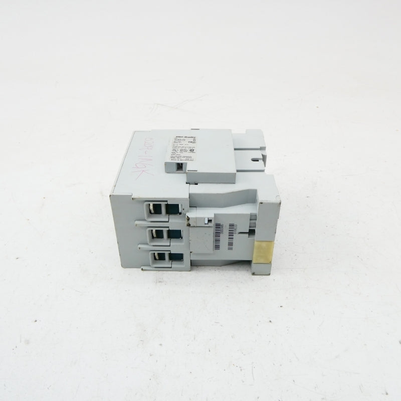 ALLEN BRADLEY 100-C72KG01 SER. B 200-220V NSNP