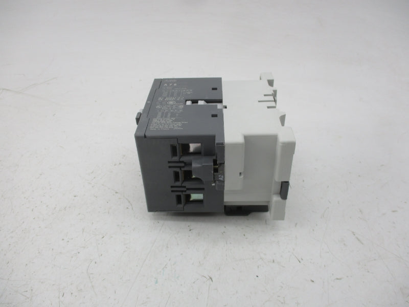 ABB A75-30-11-81 1SBL411001R8111 24V NSMP