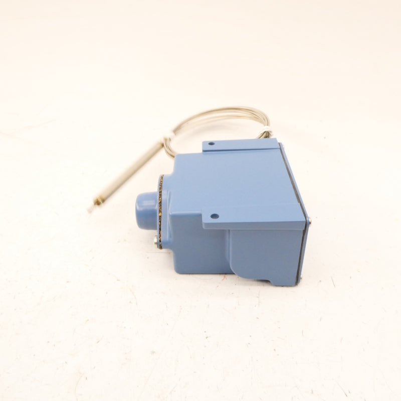 UNITED ELECTRIC E55A-E22BS 480VAC 15A 50/300'F NSMP