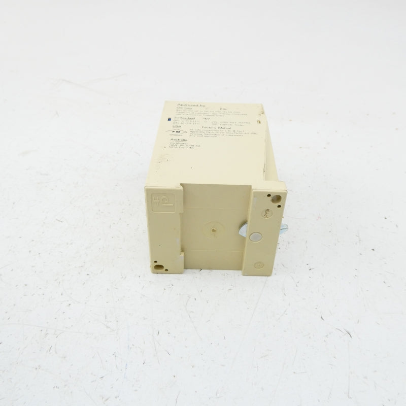 PEPPERL+FUCH 01669S WE77/EX2 120VAC NSNP