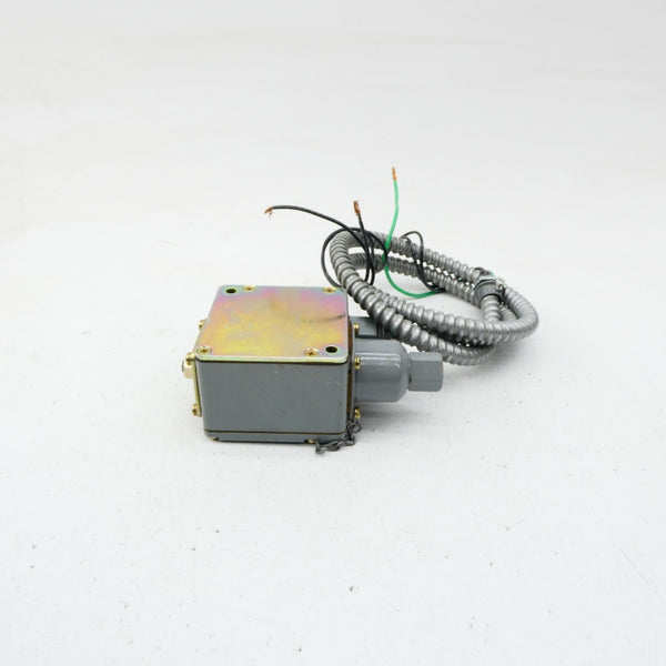 ALLEN BRADLEY 836T-T253J SER. A 120-600VAC 12-150PSI UNMP