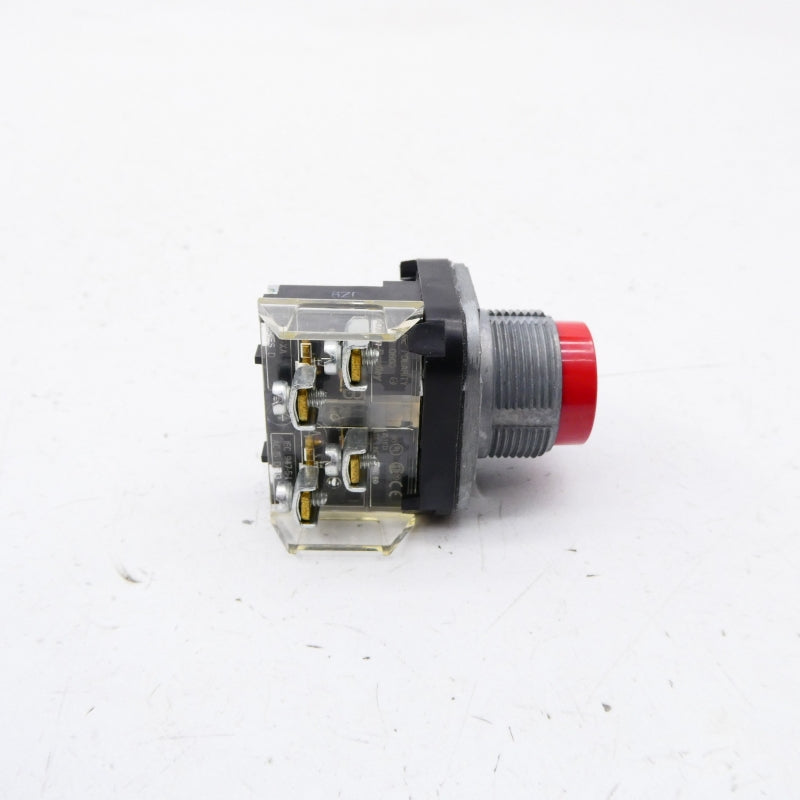 ALLEN BRADLEY 800T-E15M6 SER. T NSNP