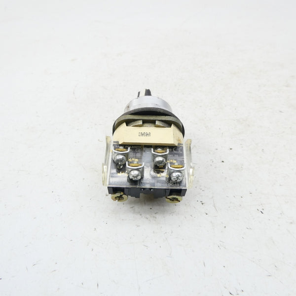 ALLEN BRADLEY 800T-N2KF4 SER. T (AS PICTURED2) NSNP