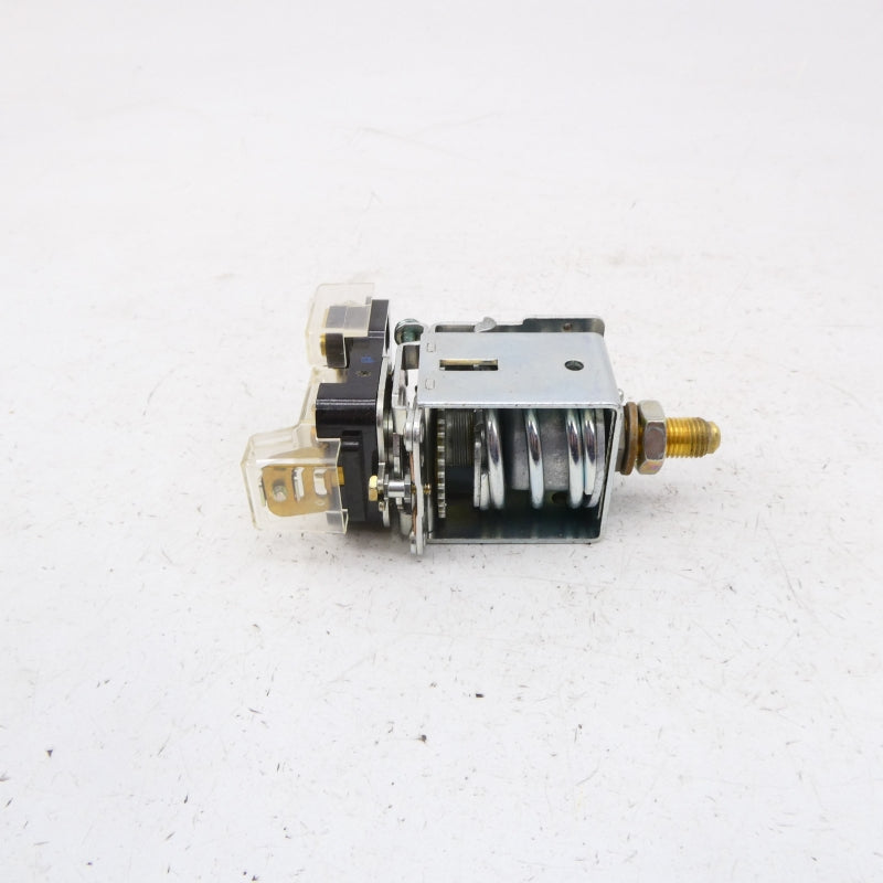 ALLEN BRADLEY 836-A2 SER. A 24-600V 3-35PSI (AS PICTURED) NSMP