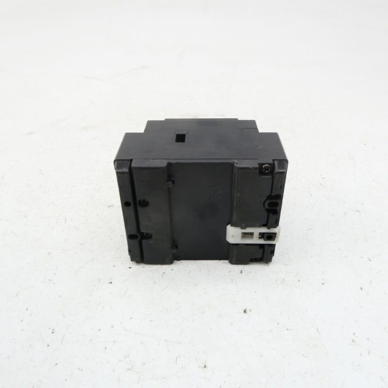 FUJI ELECTRIC EA3310 220VAC 10A NSNP