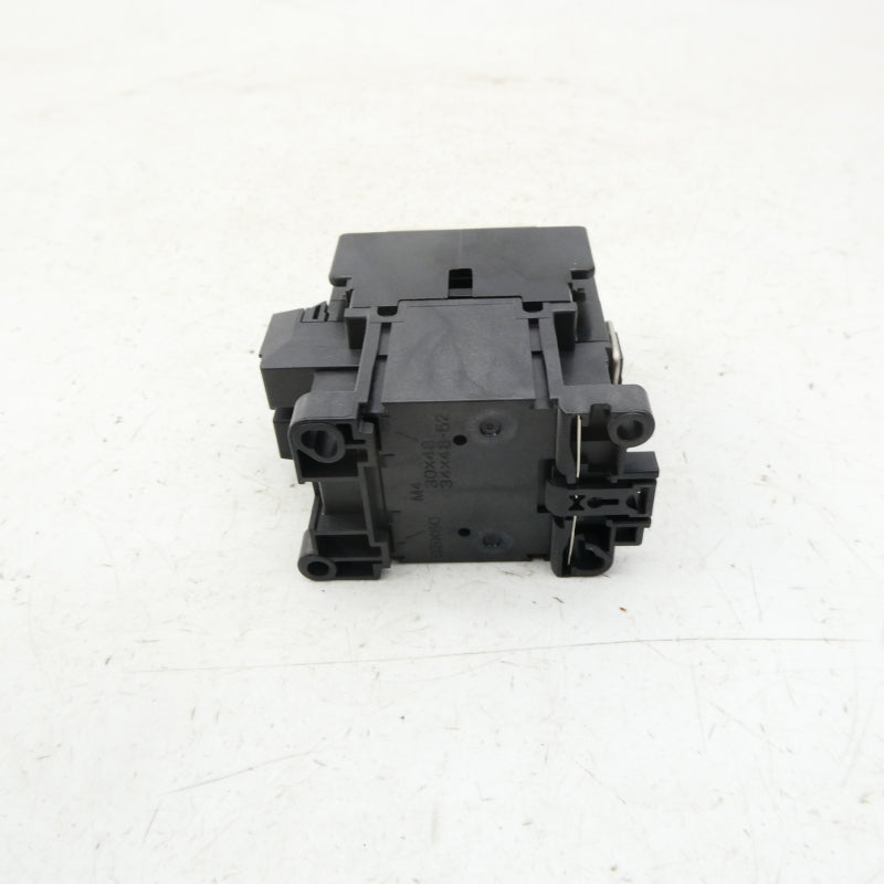 FUJI ELECTRIC 4NC0A0210 200-220/220-240V NSNP