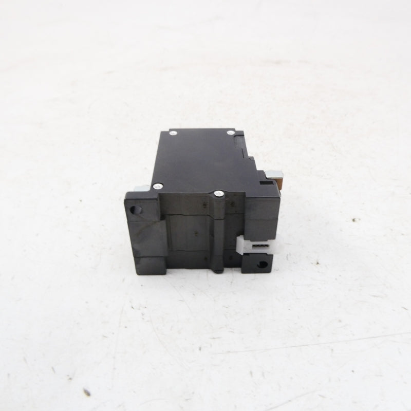 PANASONIC BAC201305 220VAC 3A NSNP