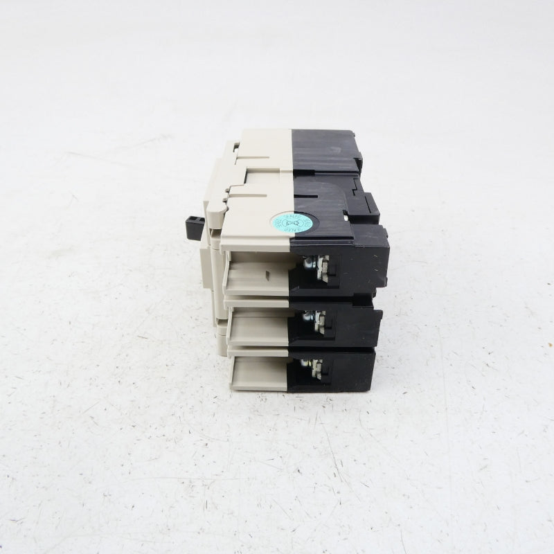 MITSUBISHI NF32-SV-3P-15A 200VAC 15A NSMP