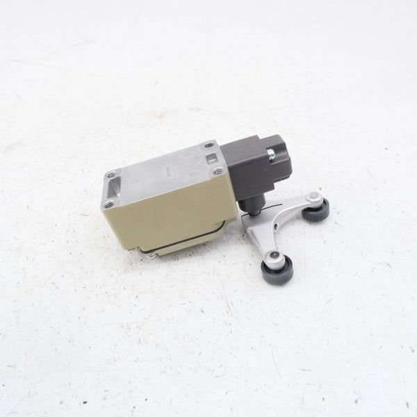 OMRON WLCA32-43-N 250VAC 2A NSMP