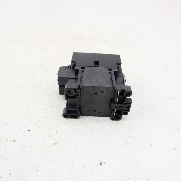 FUJI ELECTRIC 4NC0A0B01 200-220V NSMP