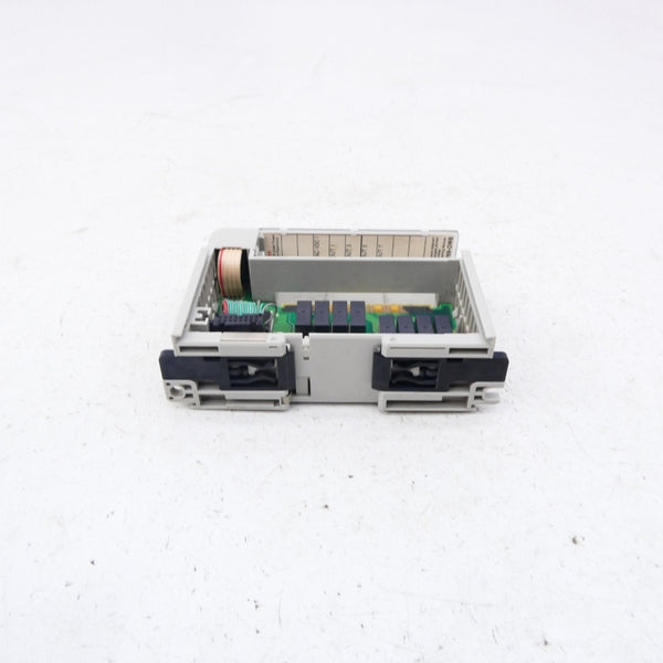 ALLEN BRADLEY 1769-OW8 SER. A F/W 1.1 5-265VAC REV. 1 NSNP