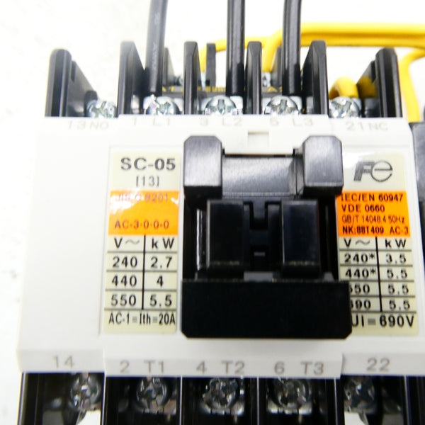 FUJI ELECTRIC 4NC0G0B11 200-220V NSMP