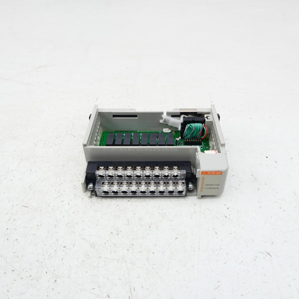 ALLEN BRADLEY 1769-OW8I SER. B F/W 3.1 24VDC REV. 2 NSMP