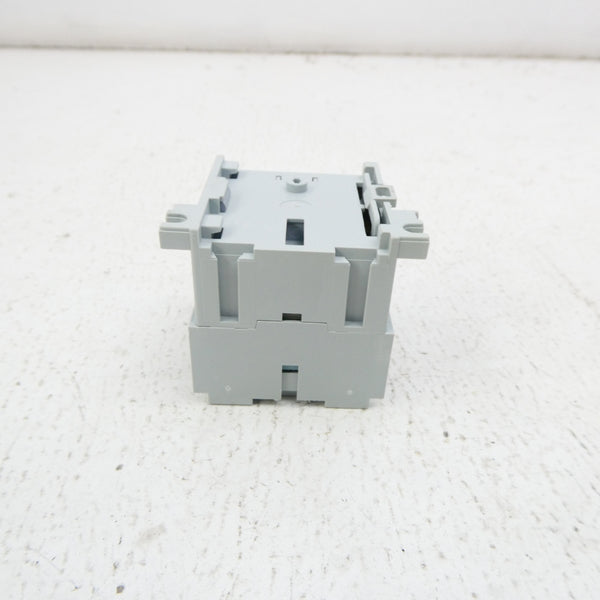 ALLEN BRADLEY 700-M220A4S SER. A 440/480V (WH) NSMP