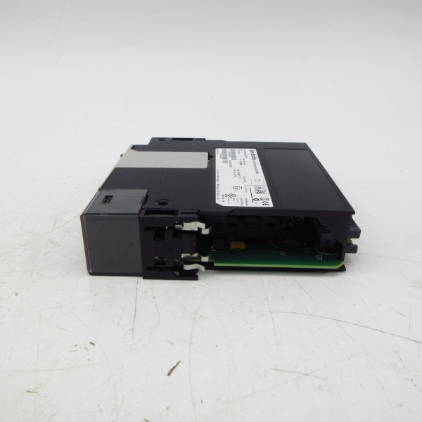 ALLEN BRADLEY 1756-L73S SER. B F/W 1.01 5.1VDC (NO KEY) NSMP