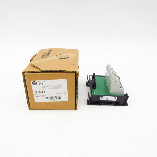 ALLEN BRADLEY 1492-IFM20F-3 SER. C 0-132VAC/DC (BR/WH) NSMP