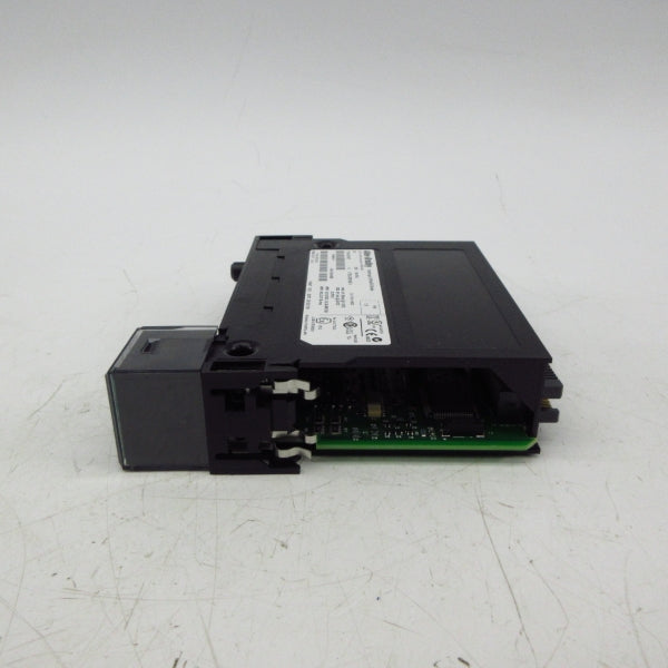 ALLEN BRADLEY 1756-OB16E SER. A F/W 3.3 24VDC NSMP