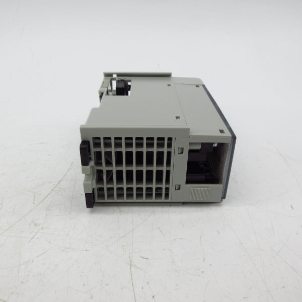 ALLEN BRADLEY 1769-IF8 SER. A F/W 1.1 10VDC NSMP