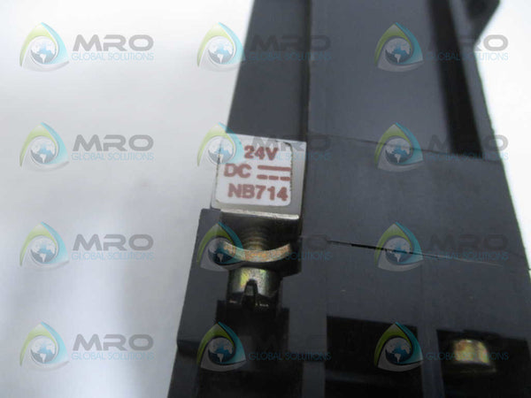 ALLEN BRADLEY 100-A09NZ243 SER. B CONTACTOR  UNMP