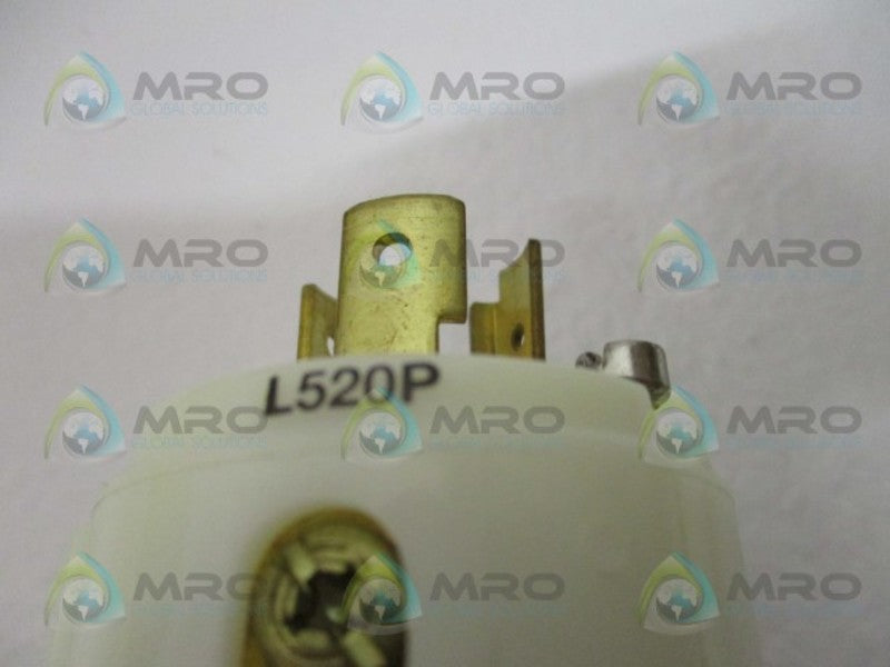 PASS & SEYMOUR TURNLOK L520-PCN PLUG NSMP