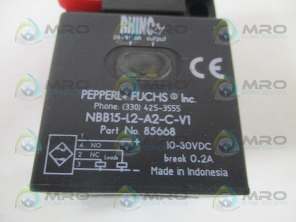 PEPPERL+FUCHS NBB15-L2-A2-C-V1 INDUCTIVE PROXIMITY SWITCH NSMP