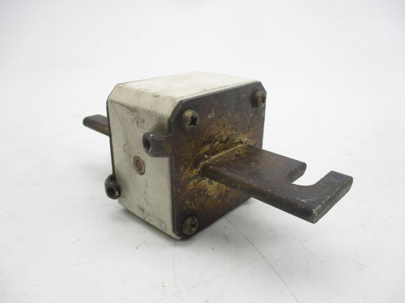 FERRAZ SHAWMUT 300197 660VAC 600A (AS PICTURED) UNMP