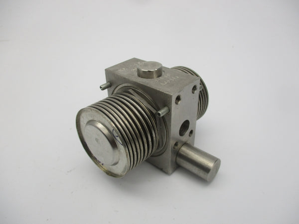 ITT BARTON 224 AJ9447 NSNP