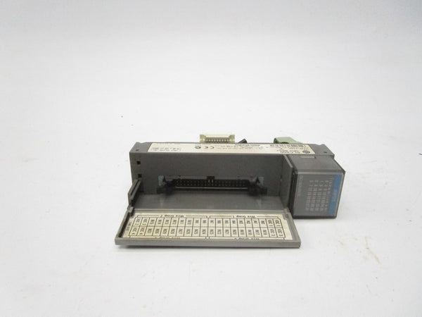 ALLEN BRADLEY 1746-IV32 SER. D 15-26.4VDC UNMP