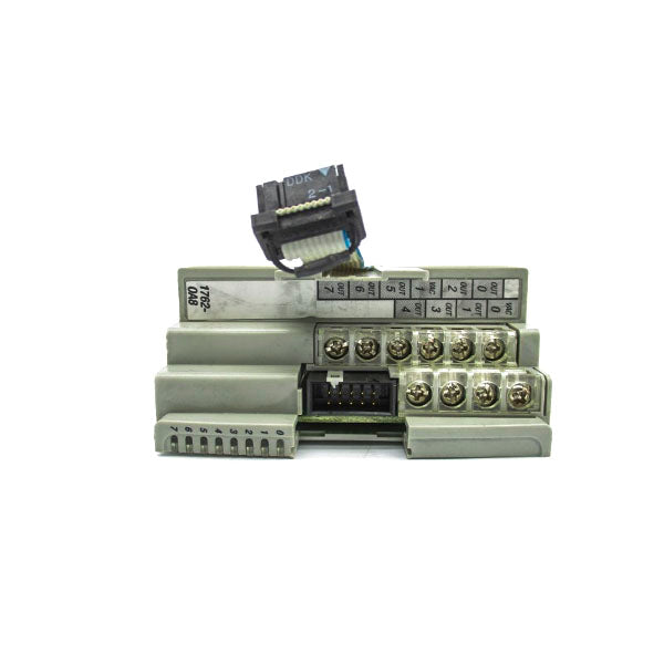 ALLEN BRADLEY 1762-OA8 SER. A 24VDC (NO COVER) NSNP