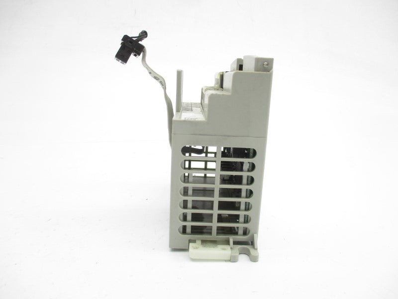 ALLEN BRADLEY 1762-OA8 SER. A 24VDC (NO COVER) NSNP