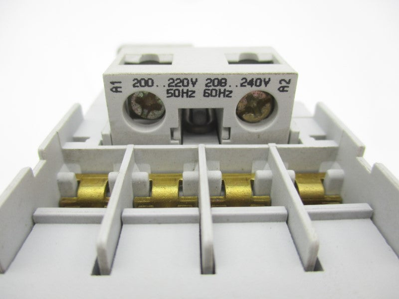 ALLEN BRADLEY 100-C16A01-X3 SER. B 200-220/208-240V 30A NSMP