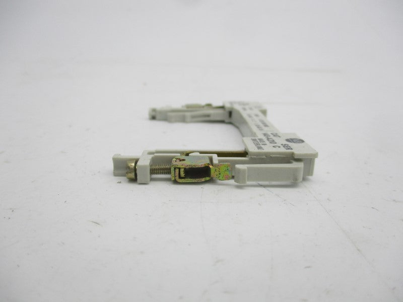 ALLEN BRADLEY 140-A210 SER. C 660V 6A UNMP