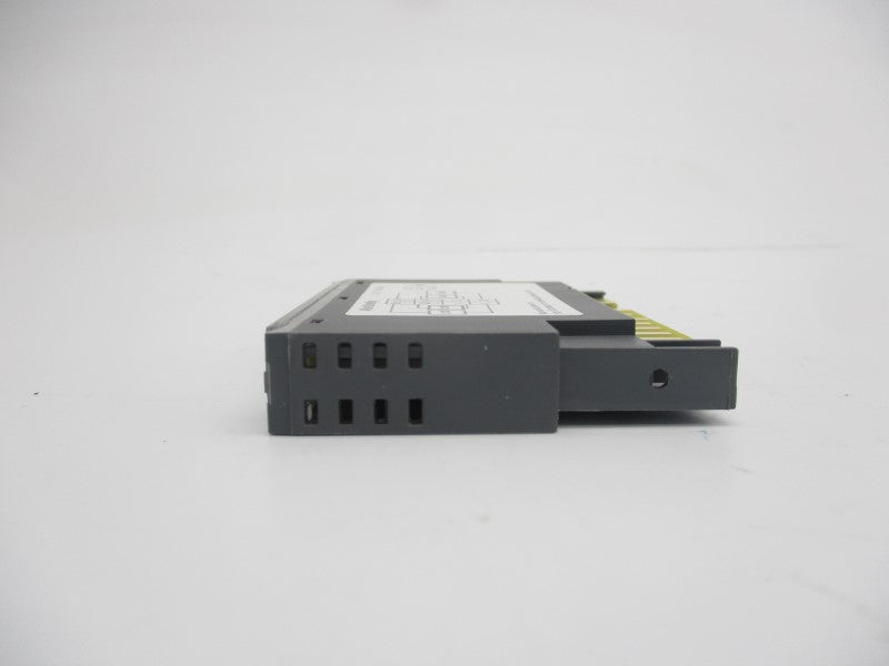 ALLEN BRADLEY 1734-OB4 SER. C F/W 3.022 24VDC NSNP