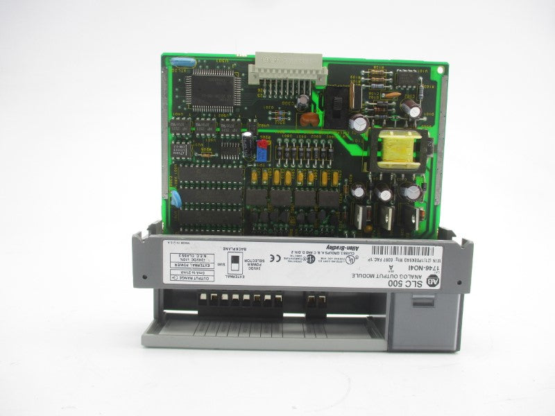 ALLEN BRADLEY 1746-NO4I SER. A 24VDC (AS PICTURED) NSNP