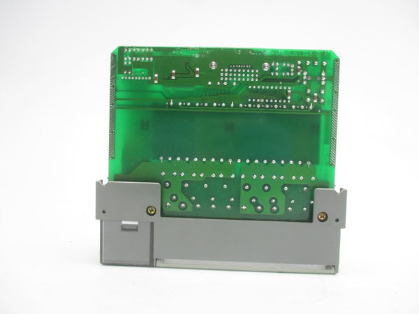 ALLEN BRADLEY 1746-OA8 SER. A 85-265VAC UNMP