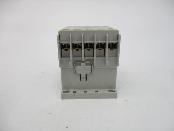 ALLEN BRADLEY 100-K05DJ10 SER. A 24VDC 12A (WH) NSMP