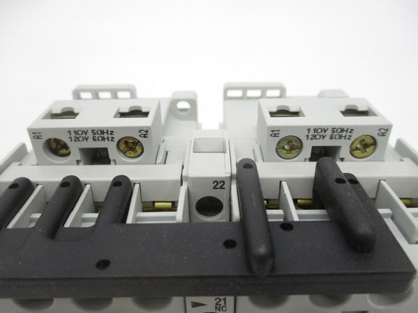 ALLEN BRADLEY 104-C16D22 SER. B 110/120V (BR/WH) NSMP