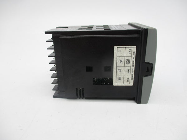 HONEYWELL DC3200-CE-100R-200-00000-E0-0 90-250VAC NSNP