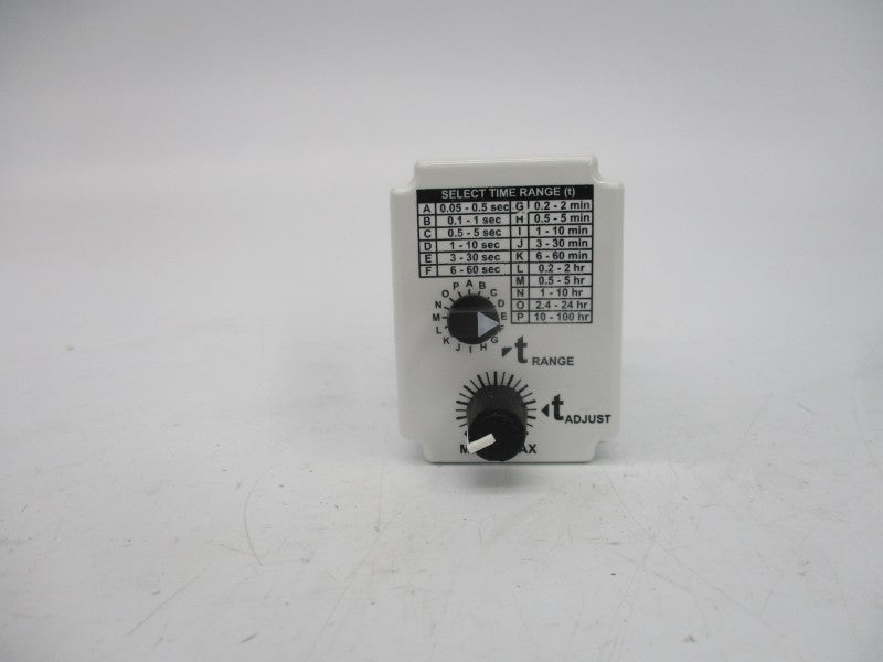 MACROMATIC TR-6182U 24-240VAC 0.05S-100H NSMP