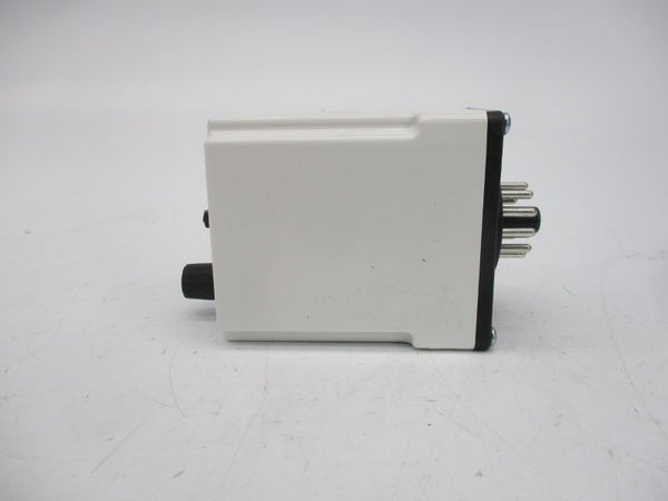 MACROMATIC TR-6182U 24-240VAC 0.05S-100H NSMP