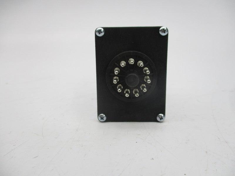 MACROMATIC TR-6182U 24-240VAC 0.05S-100H NSMP