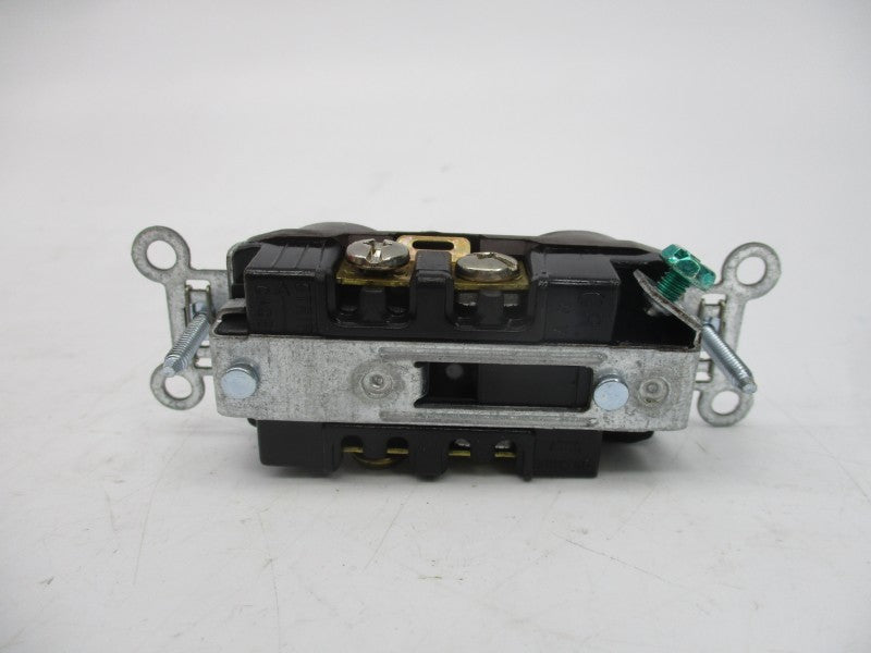 PASS&SEYMOUR 5362 125V 20A (PKG OF 10) NSMP