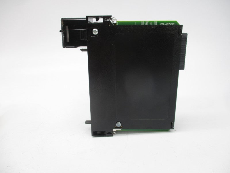 ALLEN BRADLEY 1756-OF8I SER. A F/W 3.011 24VDC (NO TERMINAL) NSMP