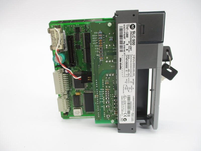 ALLEN BRADLEY 1747-L532 SER. E F/W 7 24VDC NSMP
