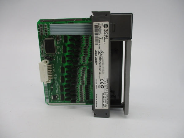 ALLEN BRADLEY 1746-OB32 SER. D 5-50VDC 0.5A UNMP